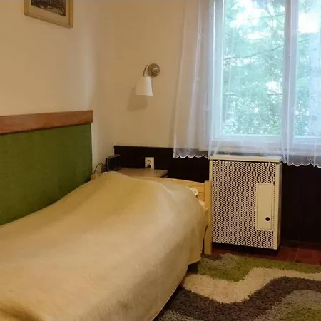 Oenallo Nyaralo Balatonszarszon Балатонсарсо